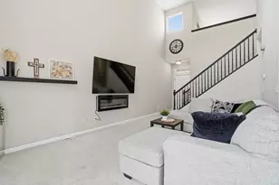 2417 Brush Hill Cir, Joliet, IL 60432 - Photo 6