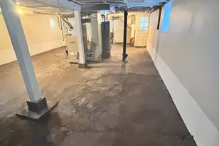 713 E 144th St, Dolton, IL 60419 - Photo 16