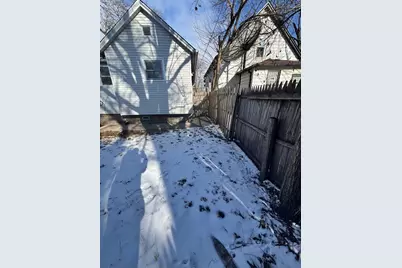 713 E 144th Street, Dolton, IL 60419 - Photo 18