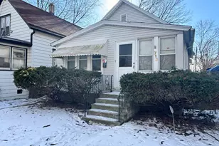 713 E 144th St, Dolton, IL 60419 - Photo 2