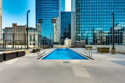 345 N La Salle Drive #902, Chicago, IL 60654 - Photo 22