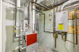 3011 N Kimball Ave, Chicago, IL 60618 - Photo 10