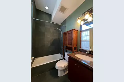 1342 N Claremont Avenue #2R, Chicago, IL 60622 - Photo 10