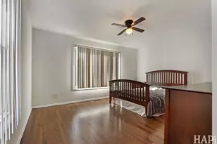 810 N Oakwood Dr, McHenry, IL 60050 - Photo 8