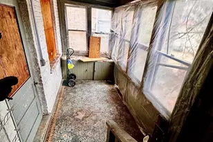 4913 N Keystone Ave, Chicago, IL 60630 - Photo 12