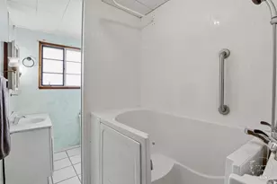 1055 S 4th Ave, Kankakee, IL 60901 - Photo 18