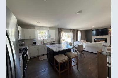 303 Gladys Avenue, Joliet, IL 60436 - Photo 18