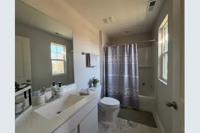 303 Gladys Avenue, Joliet, IL 60436 - Photo 28