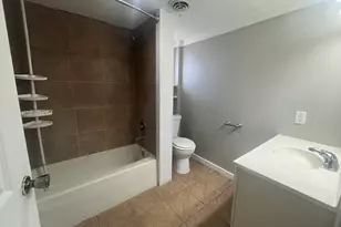 1470 S Demeter Dr, Freeport, IL 61032 - Photo 12