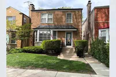 6734 N Mozart Street, Chicago, IL 60645 - Photo 1
