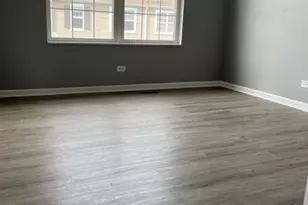 311 S Springbrook Trail S, Oswego, IL 60543 - Photo 8