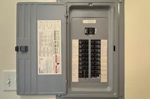 1647 W Sherwin Ave, Chicago, IL 60626 - Photo 32