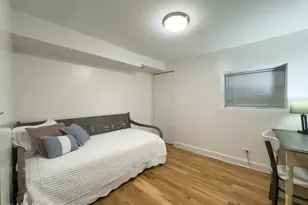 1647 W Sherwin Ave, Chicago, IL 60626 - Photo 22