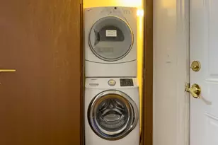 1647 W Sherwin Ave, Chicago, IL 60626 - Photo 24