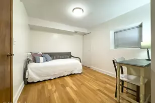 1647 W Sherwin Ave, Chicago, IL 60626 - Photo 26