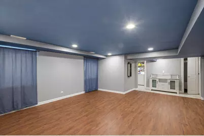 9829 S 51st Avenue, Oak Lawn, IL 60453 - Photo 16