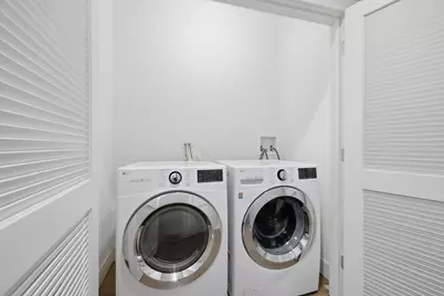 2045 N La Crosse Avenue, Chicago, IL 60639 - Photo 34