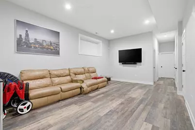 2045 N La Crosse Avenue, Chicago, IL 60639 - Photo 30