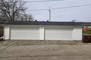 551 Donna Dr, Rockford, IL 61107 - Photo 12