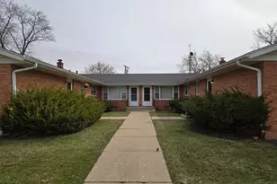 551 Donna Dr, Rockford, IL 61107 - Photo 6