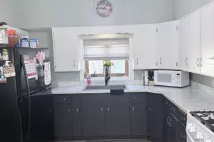 312 E Harrison St, Granville, IL 61326 - Photo 10