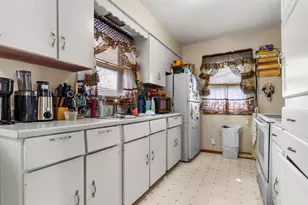 2320 Cornell Dr, Rockford, IL 61108 - Photo 4