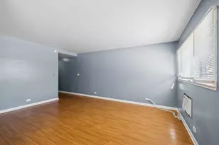 7201 W Wellington Ave, Elmwood Park, IL 60707 - Photo 6