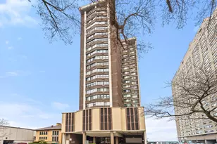 6325 N Sheridan Rd, Chicago, IL 60660 - Photo 1