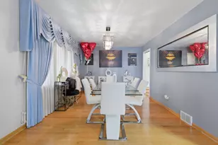 9728 S Tripp Ave, Oak Lawn, IL 60453 - Photo 20