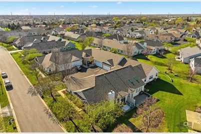 21450 Lake St Clair Drive, Crest Hill, IL 60403 - Photo 20