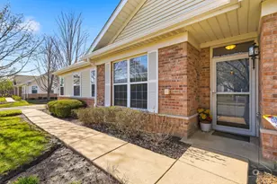 21450 Lake St Clair Dr, Crest Hill, IL 60403 - Photo 2