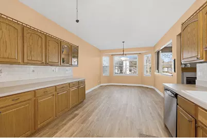21450 Lake St Clair Drive, Crest Hill, IL 60403 - Photo 10