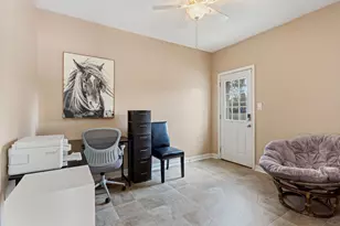 575 Aztec Dr, Carol Stream, IL 60188 - Photo 16