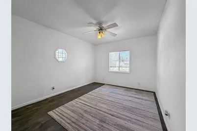 1415 S Walnut Avenue, Freeport, IL 61032 - Photo 6