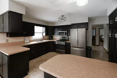 201 S Brush Avenue, Ladd, IL 61329 - Photo 4