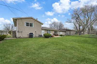 17616 Grandview Drive, Hazel Crest, IL 60429 - Photo 24
