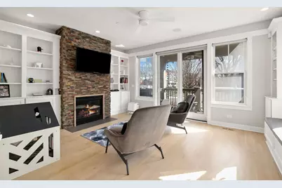 8154 Floral Avenue, Skokie, IL 60077 - Photo 4