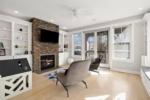 8154 Floral Ave, Skokie, IL 60077 - Photo 4