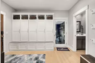 8154 Floral Ave, Skokie, IL 60077 - Photo 10