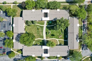 2632 N Windsor Dr, Arlington Heights, IL 60004 - Photo 28