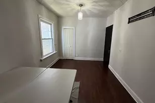 5826 S Sacramento Ave, Chicago, IL 60629 - Photo 10