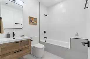 2611 W Haddon Ave, Chicago, IL 60622 - Photo 14