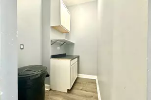 9202 S Cottage Grove Ave, Chicago, IL 60619 - Photo 10