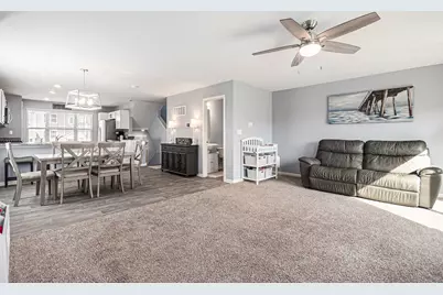 3825 Honeysuckle Lane, Elgin, IL 60124 - Photo 6