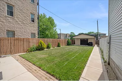 6241 S Woodlawn Avenue, Chicago, IL 60637 - Photo 14