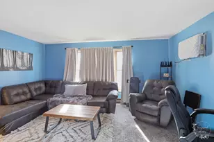 618-620 S Main St, Grant Park, IL 60940 - Photo 4