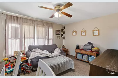 618-620 S Main Street, Grant Park, IL 60940 - Photo 12