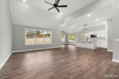 909 Bainbridge Court, Sandwich, IL 60548 - Photo 6