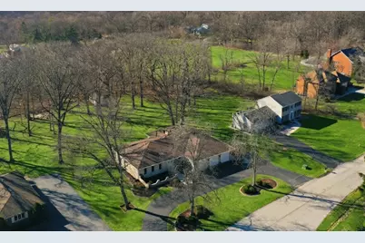 24346 S Timberline Trail, Crete, IL 60417 - Photo 2