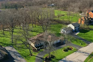 24346 S Timberline Trail, Crete, IL 60417 - Photo 2